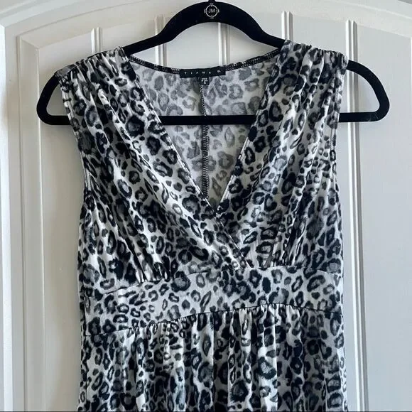Tiana B. Black & White Sleeveless Animal-Print Maxi Dress; SZ S; NWOT - Picture 5 of 8